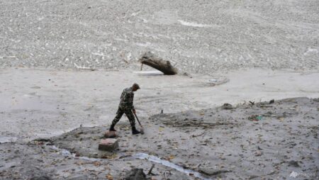 Rich nations should foot climate bill, says Nepal minister