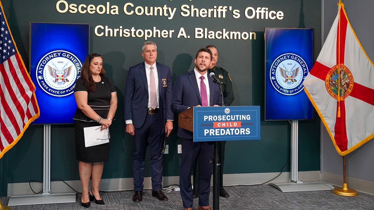 Florida AG seeks death penalty for couple who allegedly held 4 children in ‘rolling prison’ for nearly 7 years