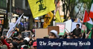 Hezbollah protesters in Melbourne may face police, visa scrutiny