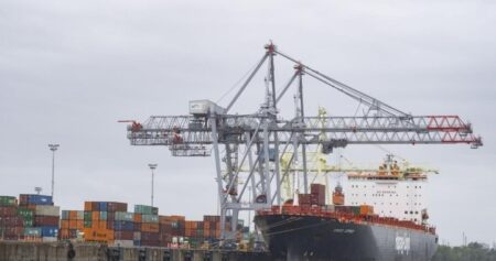 Port of Montreal dockworkers begin 3-day strike at 2 terminals