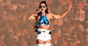 Katy Perry’s AFL Grand Final Performance Goes Viral as Fans Spot the ‘New Left Shark’