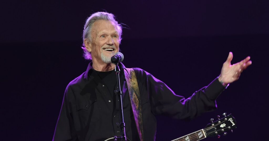 Stars React to Kris Kristofferson’s Death at Age 88: LeAnn Rimes, Dolly Parton and More