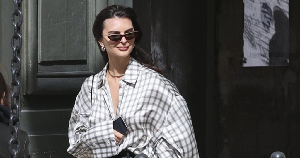 Emily Ratajkowski Deemed This Plaid Button Up a Cool Girl Fall Staple — A Lookalike for !