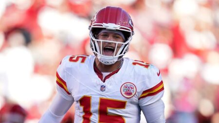 Patrick Mahomes credits his ‘dad bod’ for viral touchdown vs. 49ers