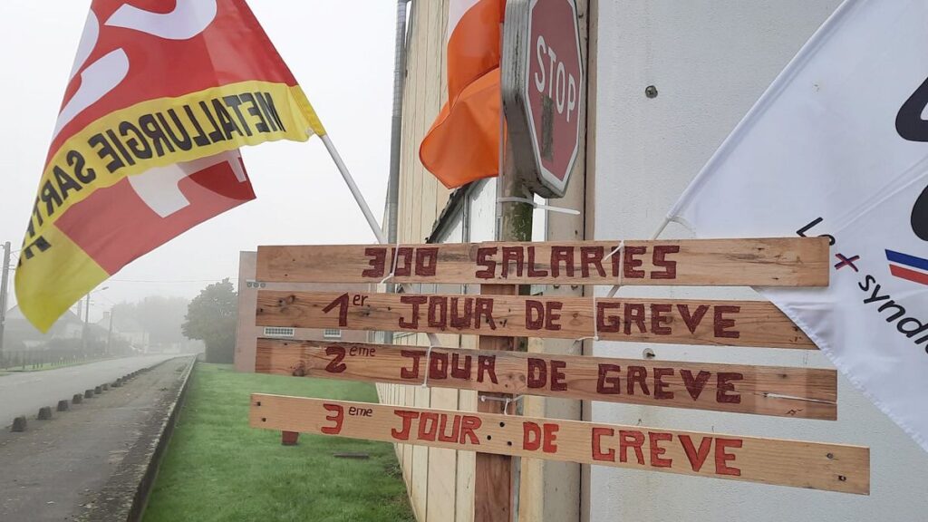 French car parts workers on strike demand an EU future for their trade