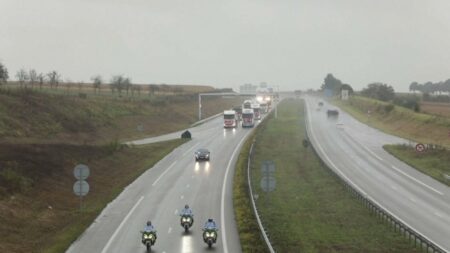 Truck drivers in Alsace protest against proposed new tax