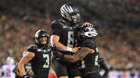 Oregon holds off Ohio State’s final-second comeback in epic battle of top-three Big Ten programs