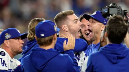 Freddie Freeman’s walk-off grand slam gives Dodgers Game 1 World Series win vs. Yankees