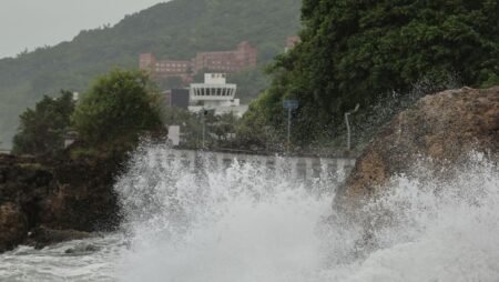 Taiwan shuts down as Typhoon Krathon approaches