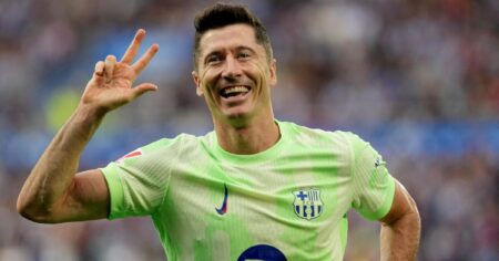 Alaves 0-3 Barcelona – Robert Lewandowski bags hat-trick as Barca swagger past hosts in La Liga clash