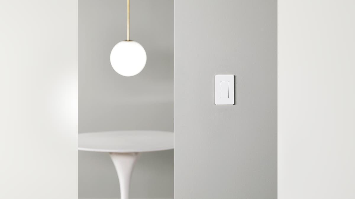 A smart switch helps you easily control your smart bulbs. 