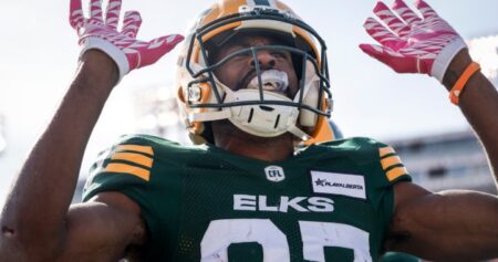 Lewis’ late TD lifts Elks to 23-18 win, season series sweep of Stampeders