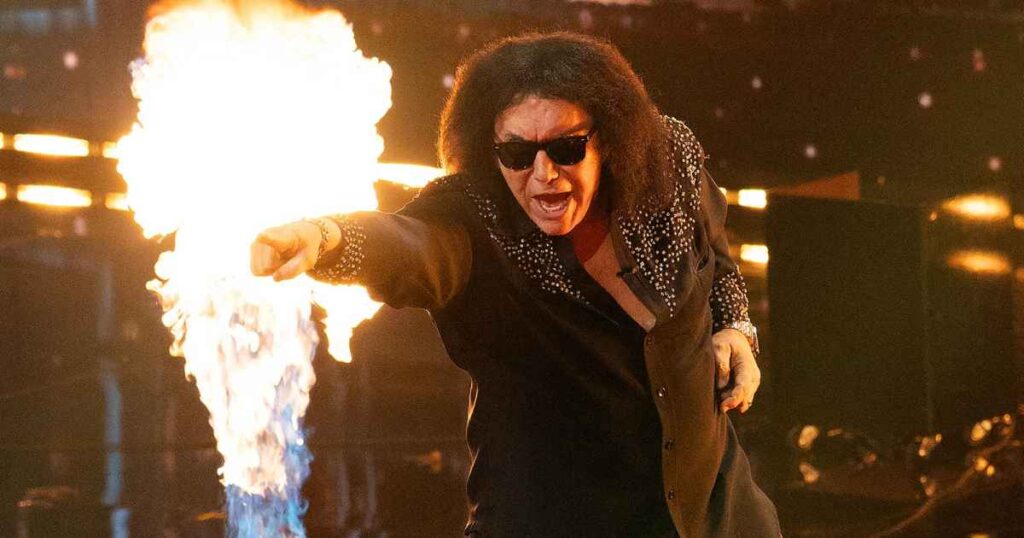 Gene Simmons Gives Some Seriously Harsh Scores on ‘Dancing With the Stars’