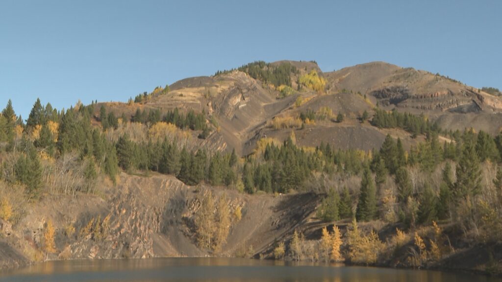 Controversy over Crowsnest Pass coal mining project continues