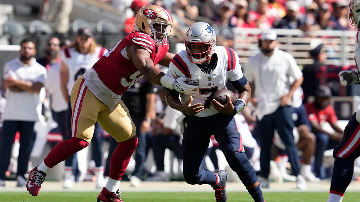 Jacoby Brissett under pressure