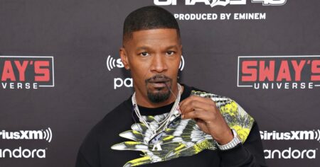 Jamie Foxx Was Filled With ‘Pure Joy’ During 1st Live Performance Since 2023 Health Scare