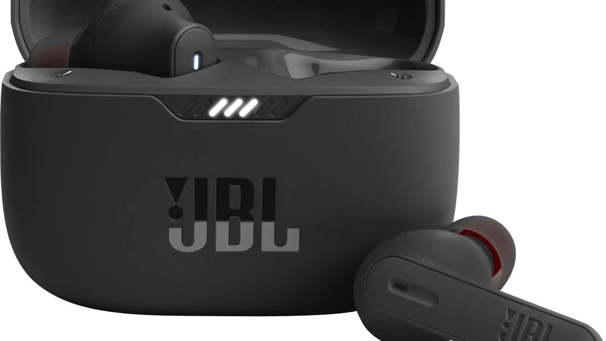 These earbuds can deliver 40 hours of JBL Pure Bass Sound. 