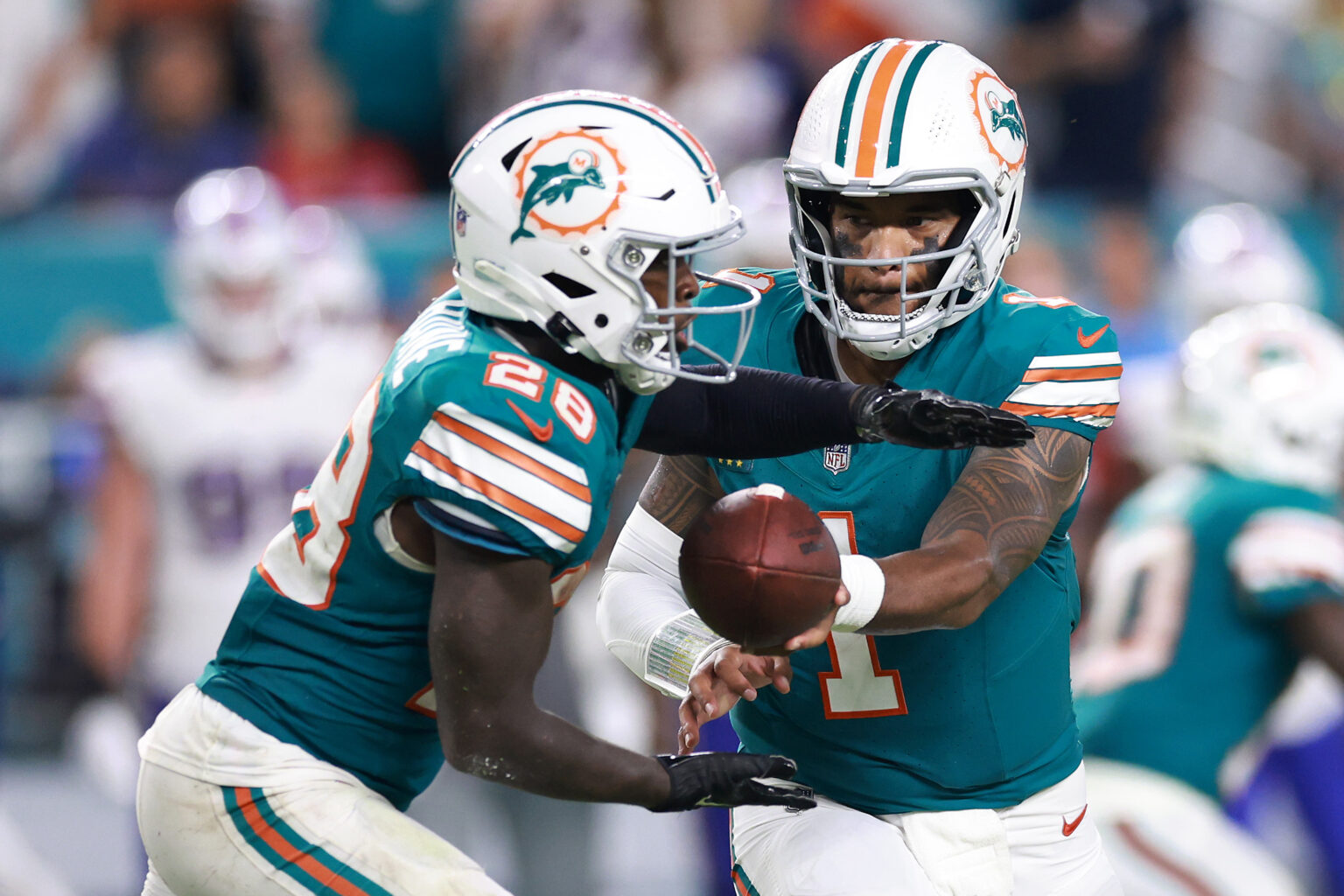 Dolphins to Get Offensive Star Back For Crucial Game Against Colts