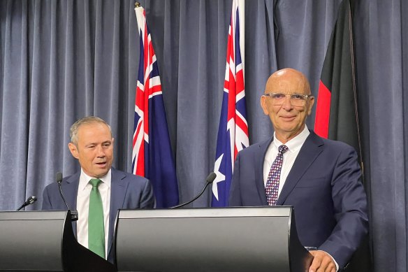 Quigley announcing his retirement alongside WA Premier Roger Cook.