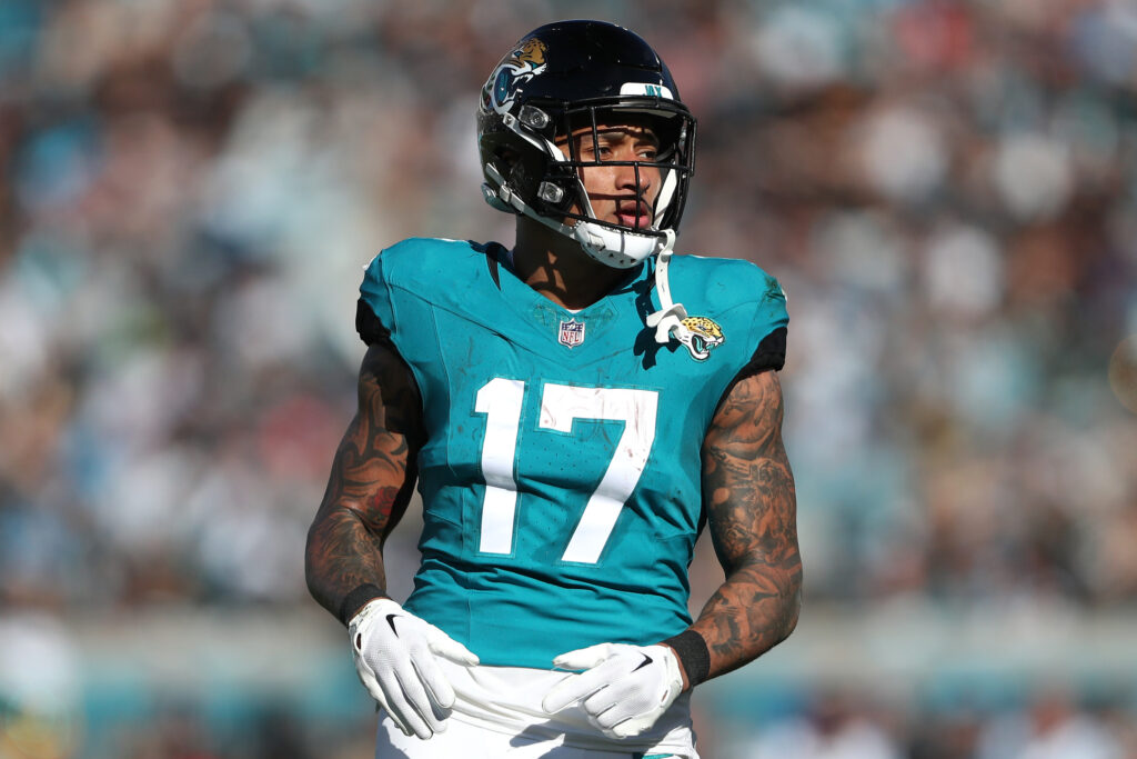 Jaguars News: Evan Engram Trending Towards Week 6 Return