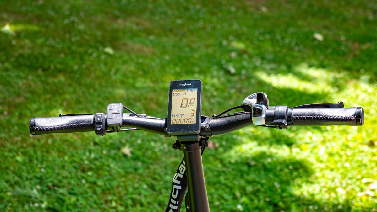 Heybike Mars 2.0 e-bike handlebars with a center-mounted monochrome display.