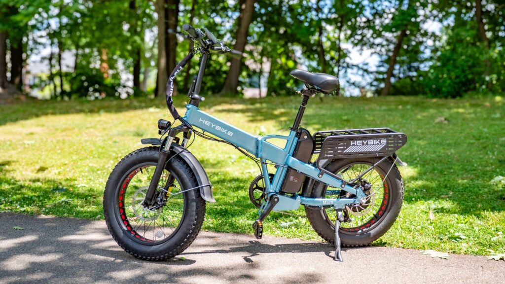 Heybike Mars 2.0 Review: This Zippy Folding E-Bike Turned My Commute Into a Joyride