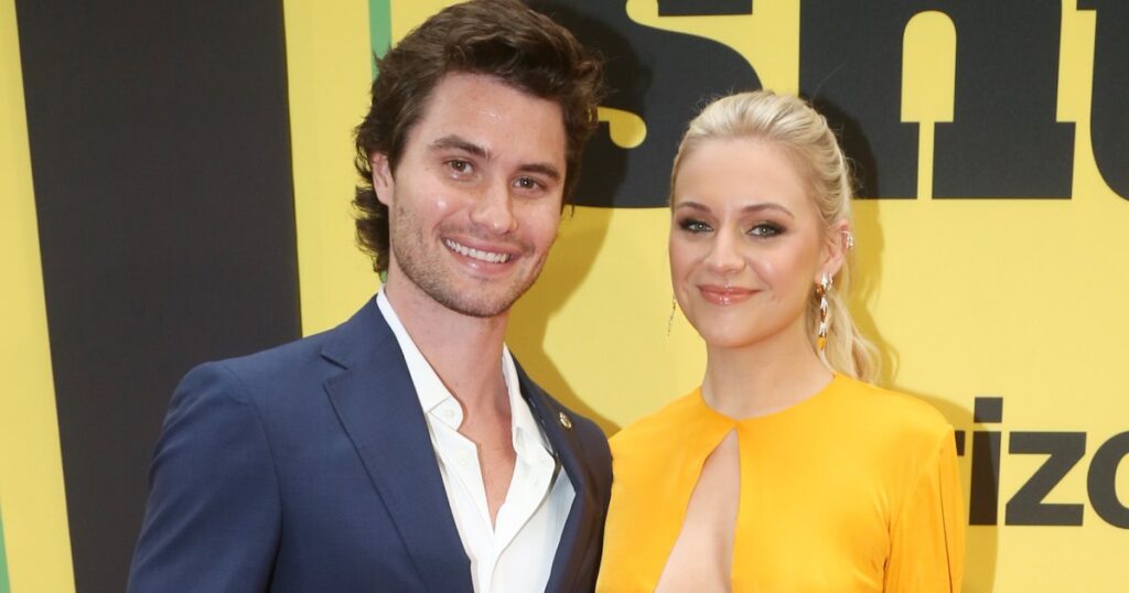 Kelsea Ballerini Gushes Over Boyfriend Chase Stokes: ‘Such a Big, Beautiful Part of My Life’ 