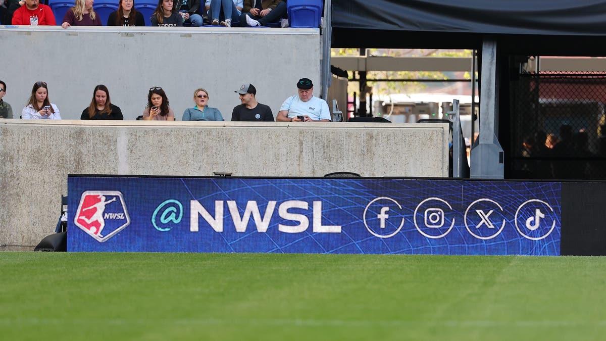 NWSL logo