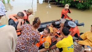 Seven dead, thousands evacuated as Tropical Storm Trami batters Philippines