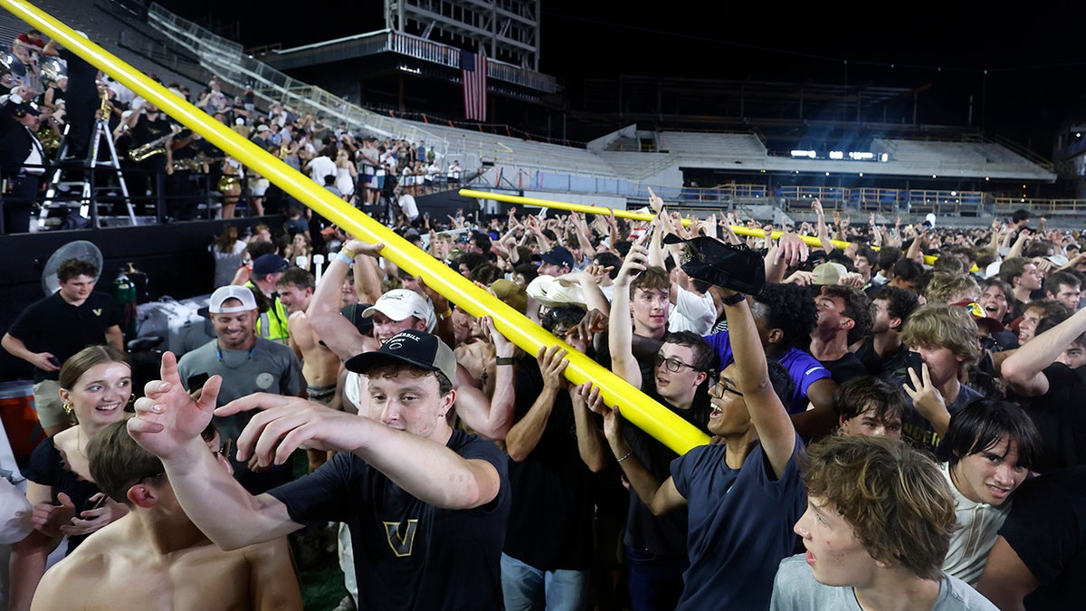 Vanderbilt fans with goalpost