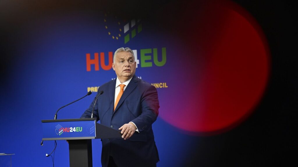 Brussels warns Orbán: it’s your duty to comply with ICC warrants