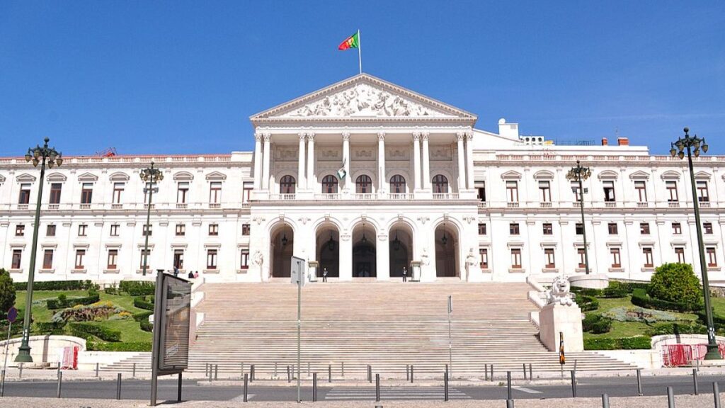 Portugal: State Budget for 2025 approved as Socialist Party abstains