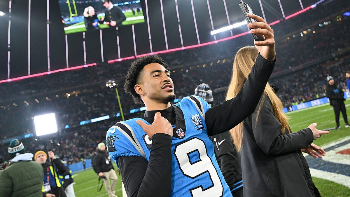 Bryce Young celebrates