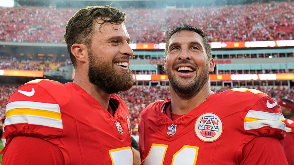 Chiefs’ James Winchester shows off MAGA hat after overtime win vs Bucs