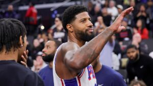 76ers’ Paul George denounces boos in return to Los Angeles: ‘It’s stupid’