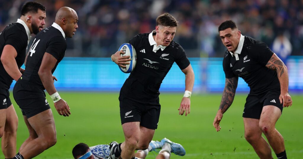 Italy 11-29 New Zealand: All Blacks overcome stubborn Azzurri as long-serving flanker Sam Cane departs on a high