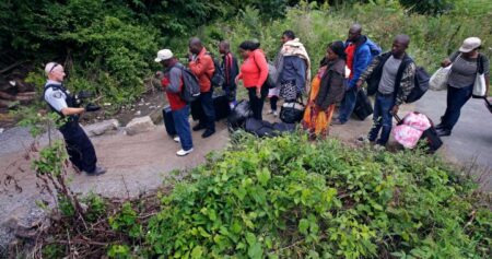 RCMP prepare for ‘worst-case scenario’ of asylum-seekers fleeing Trump