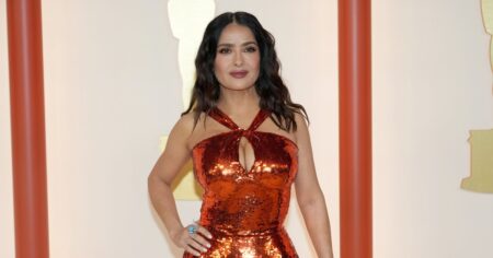 The Ghost Hair Oil Behind Salma Hayek’s ‘Cool Girl’ Oscars Look Is 30% Off