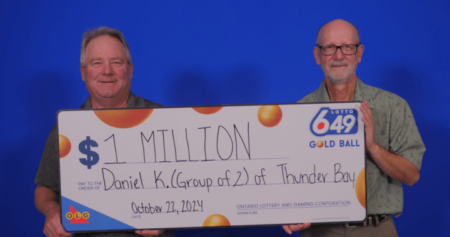 Friends split -million prize in Thunder Bay, Ont.