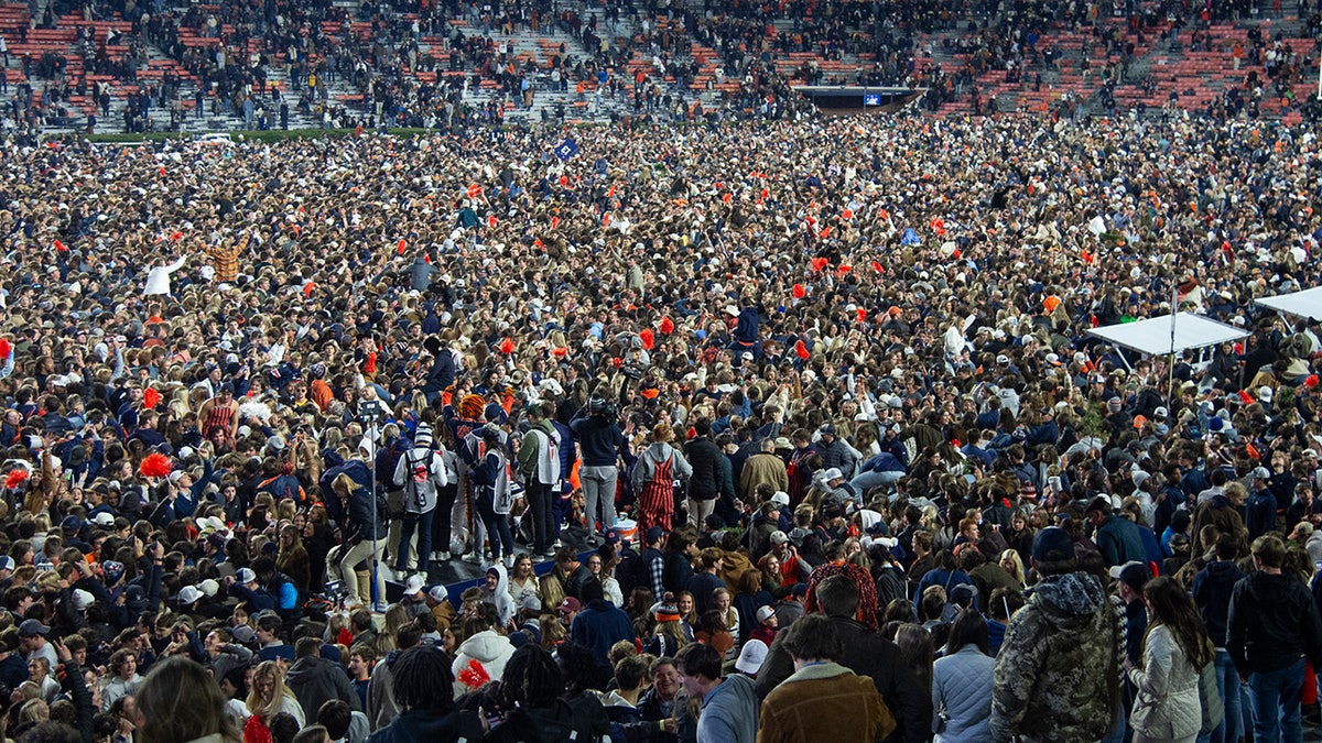 Auburn fans on field