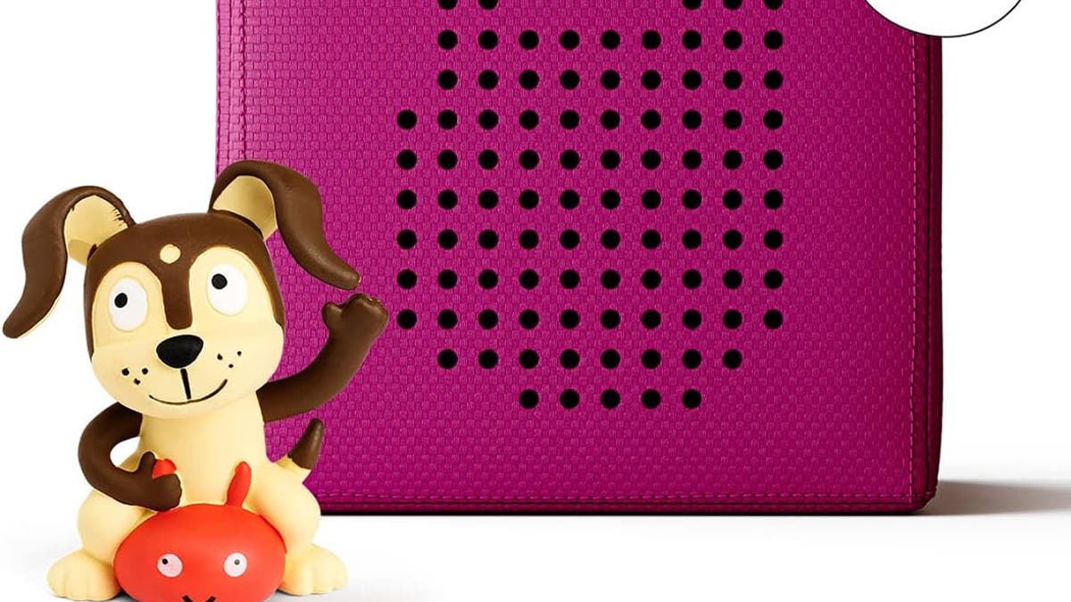 This starter set includes a purple Toniebox, a charging station and Playtime Puppy Tonie.