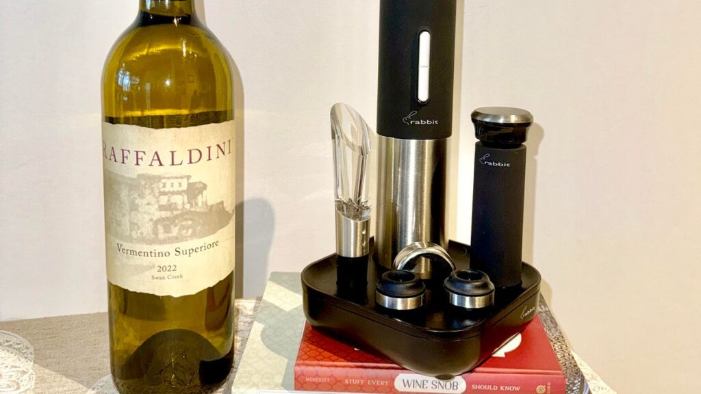 My Favorite Electric Wine Opener Set Is 20% Off for Black Friday