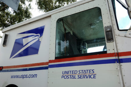 Is There Mail on Thanksgiving? UPS, USPS, FedEx Hours Today