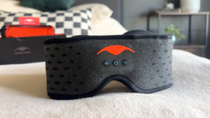 Here’s What a Light Sleeper Thought of the High-Tech Manta Sound Sleep Mask