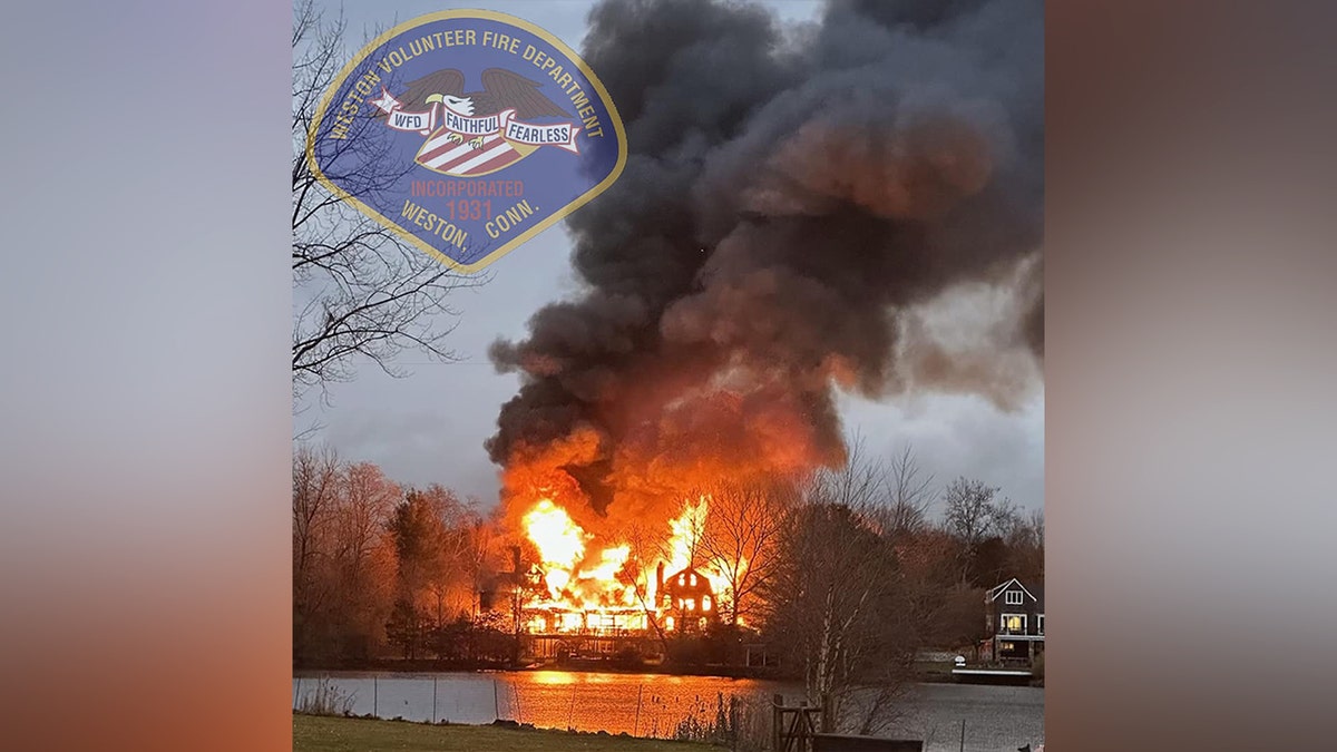 Thanksgiving housefire in Connecticut