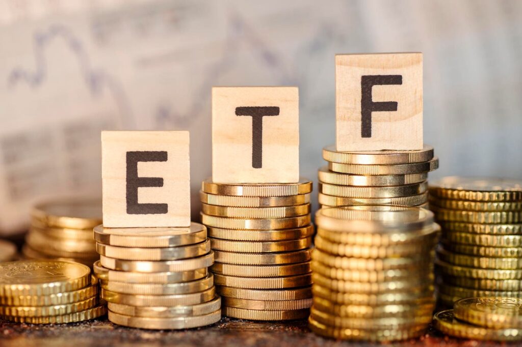 6 Great Commodity ETFs For 2025