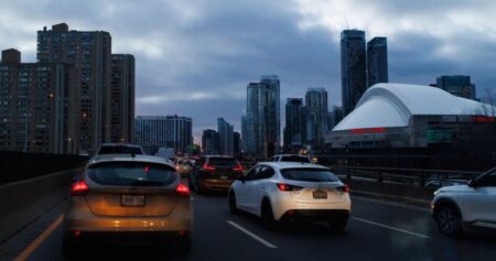 Another NHL team says Toronto gridlock forced them to walk to rink