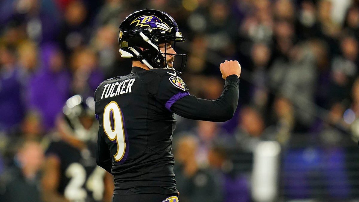 Justin Tucker nails the game-winner