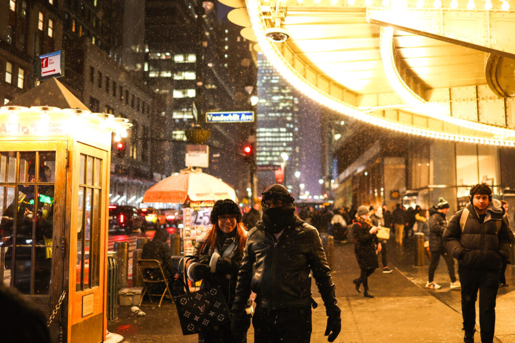 Winter Weather Warnings in 5 States As 20 Inches of Snow To Hit