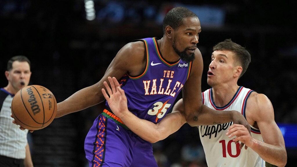 Suns’ Kevin Durant, coach Mike Budenholzer share intense moment in comeback win over Clippers